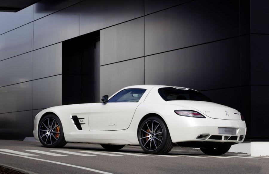 Mercedes-Benz SLS AMG GT 2013 года  (фото 82 из 110)